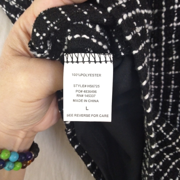 HESPERUS Black and White Mini Skirt Size Large - Picture 7 of 7